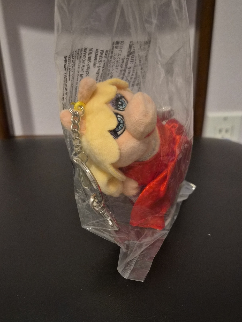 Miss Piggy Plush Keychain Bag Charm The Muppets 6 1/2" - Picture 6 of 6